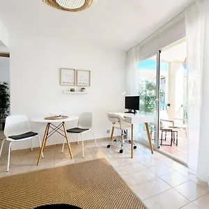 Piso Tamarells Con Balcon Y Piscina Port Pollensa Apartment Port de Pollenca